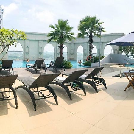 Ami Splendid Rooftop Pool Ho-Chi-Minh-Stadt Exterior foto