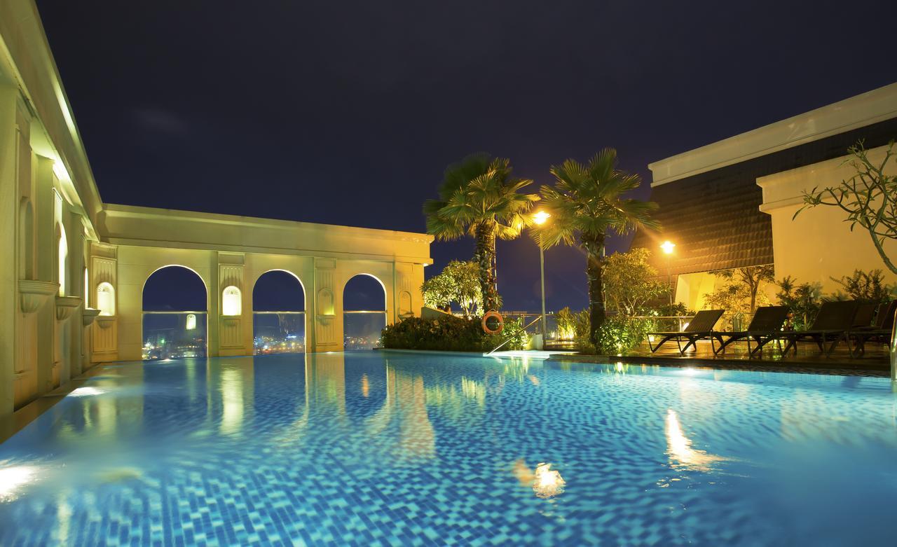 Ami Splendid Rooftop Pool Ho-Chi-Minh-Stadt Exterior foto